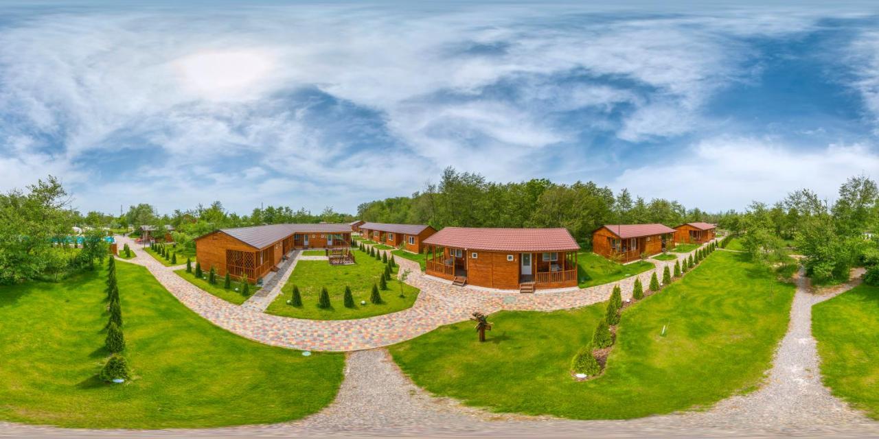 Liman Park Eco Hotel Stara Zbur'yivka 外观 照片