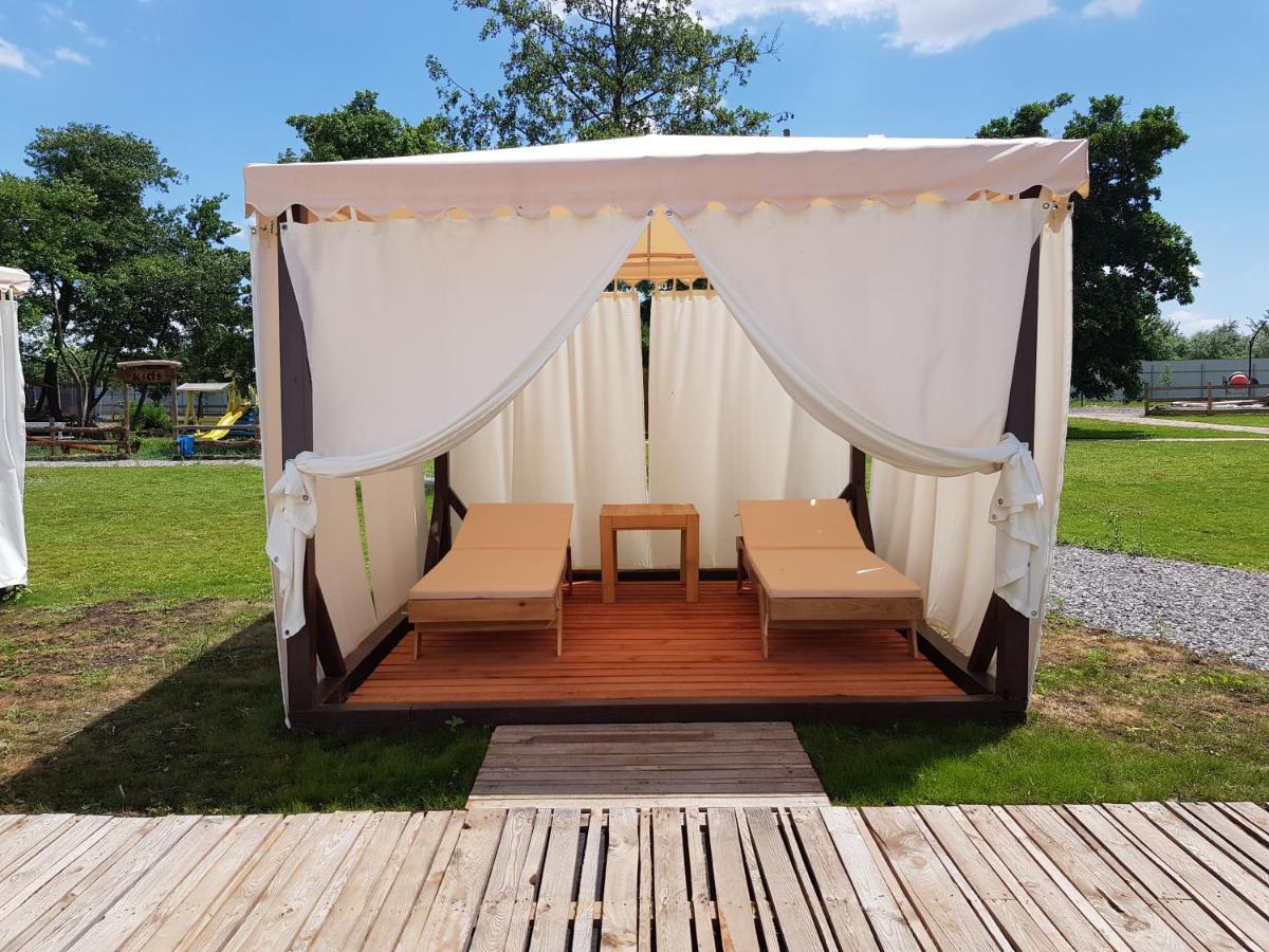 Liman Park Eco Hotel Stara Zbur'yivka 外观 照片